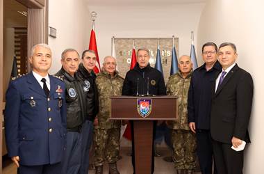 Millî Savunma Bakanı Hulusi Akar ve TSK Komuta Kademesi Batman'da